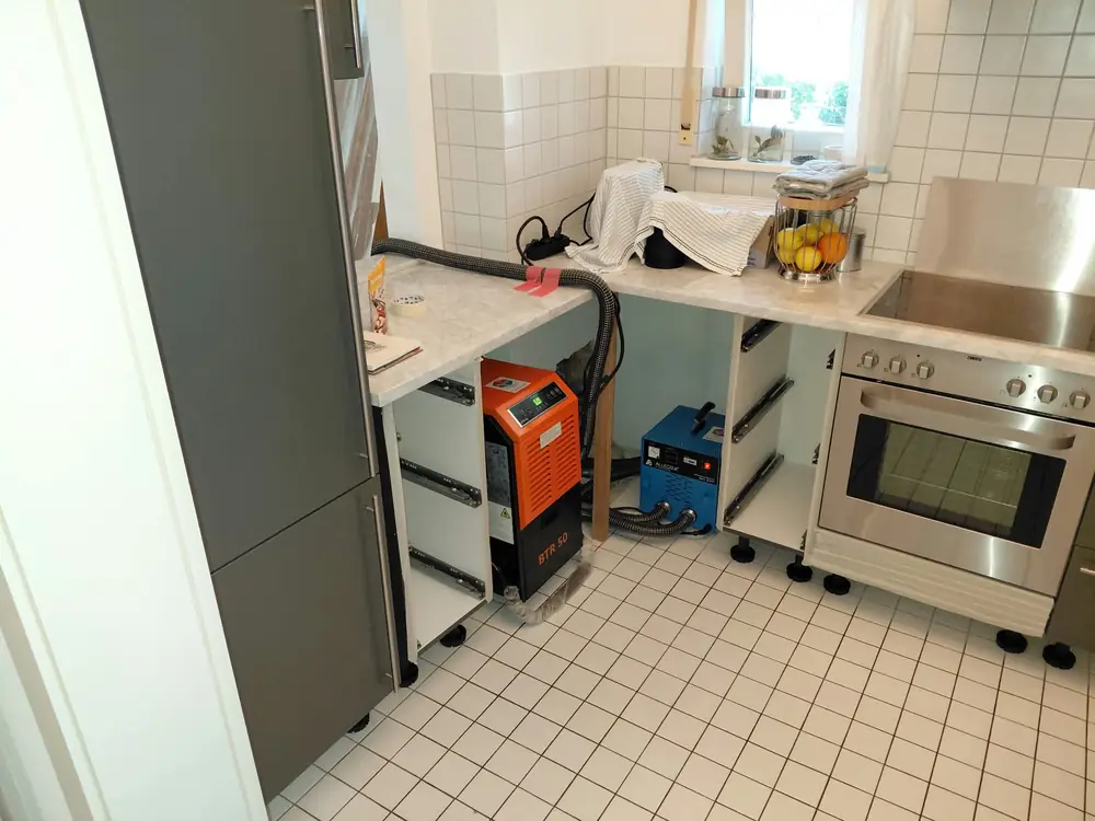 Dämmschichttrocknung in der Küche